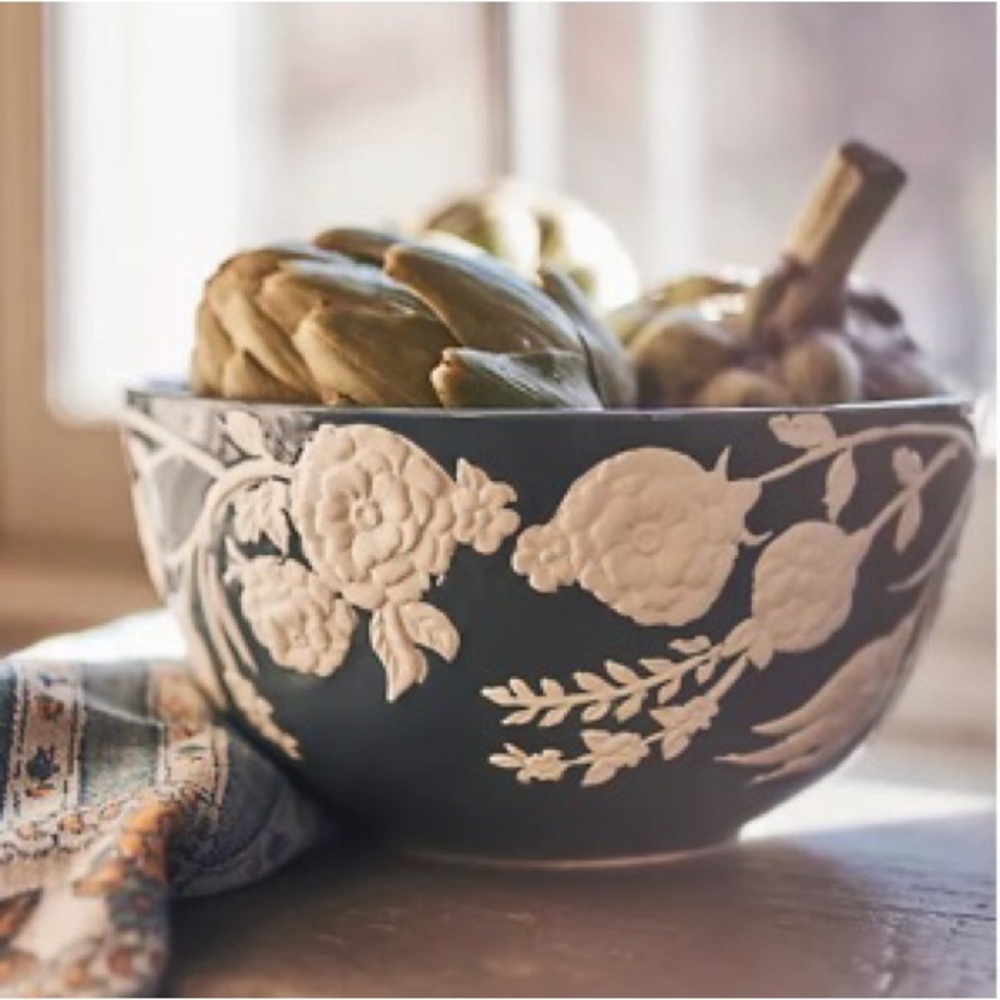 Anthropologie Turkuaz Kitchen Posy Serving Bowl Handpainted Glazed Stoneware NEW